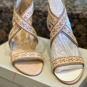 Sole Society- Venus Light Tab Heels - NEW